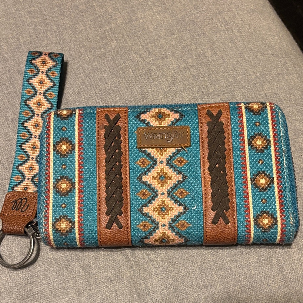 Wrangler Turquoise and Brown Patterned Wristlet